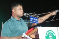 'যে-পালিয়ে-যায়,-আসি-বললেও-সে-ফেরে-না':-হাসনাত-আবদুল্লাহ