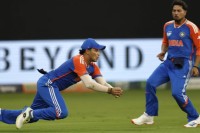 বাংলাদেশের-৫-ক্যাচ-মিস-ভারতের,-চাপে-ফিল্ডিং-কোচ