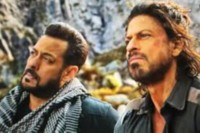 শাহরুখ-–সালমানের-‘টাইগার-ভার্সেস-পাঠান’’--আটকে-গেছে