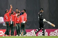 ৬-উইকেটে-হেরে-সিরিজ-হাতছাড়া-করলো-বাংলাদেশ
