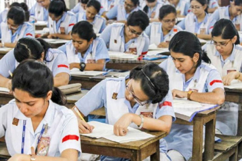 এইচএসসির ফলাফল মূল্যায়নে পরীক্ষার্থীদের তথ্য চেয়েছে শিক্ষা বোর্ড