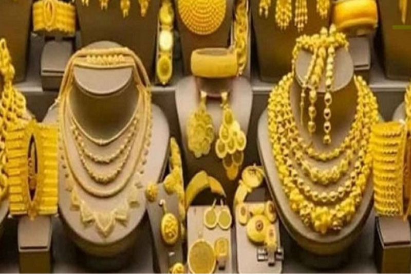 স্বর্ণে বড় দর পতন, একলাফে কমলো ৮৩৮৬ টাকা