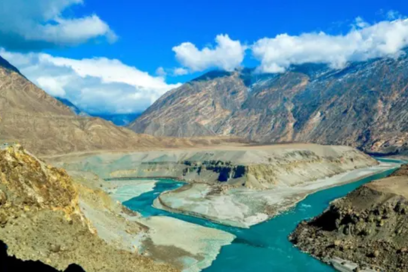 সিন্ধুর পানি নিয়ে ভারত-পাকিস্তান উত্তেজনা