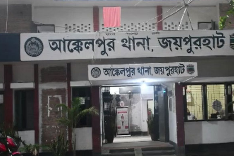 জয়পুরহাটে গৃহবধূকে গণধর্ষণের অভিযোগ, গ্রেপ্তার ৩