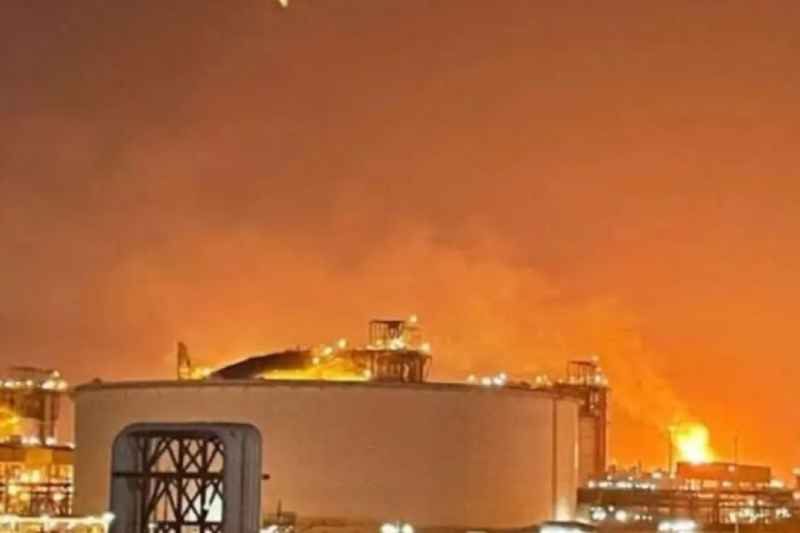 কাতারে ভয়াবহ বিস্ফোরণ,১৮নিখোঁজ, আহত ৫৪